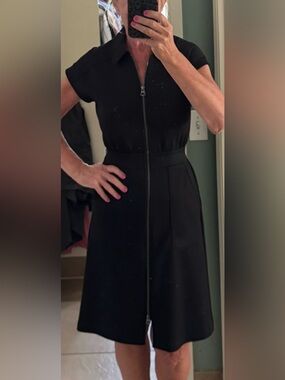 Black Zip-Front Knit Dress Cap Sleeves Size XS Fitted Waist, cute Pockets